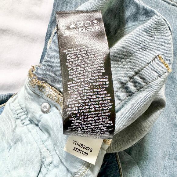 7 For All Mankind Dojo Ultra High-Rise Zzz Flare Jean - Picture 10 of 10